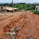 Cratera causa transtornos aos moradores no bairro Varjão, em Brumadinho